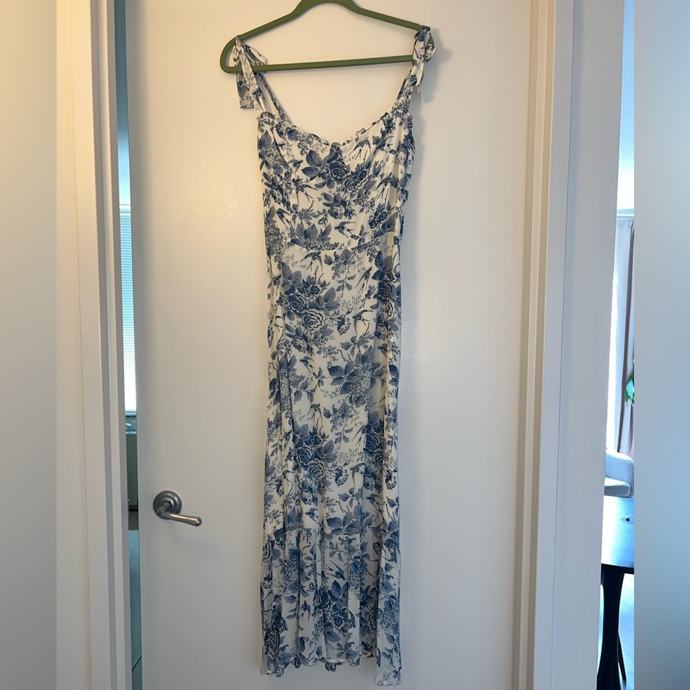 Reformation Nikita Floral Blue and White Maxi Dress NWT